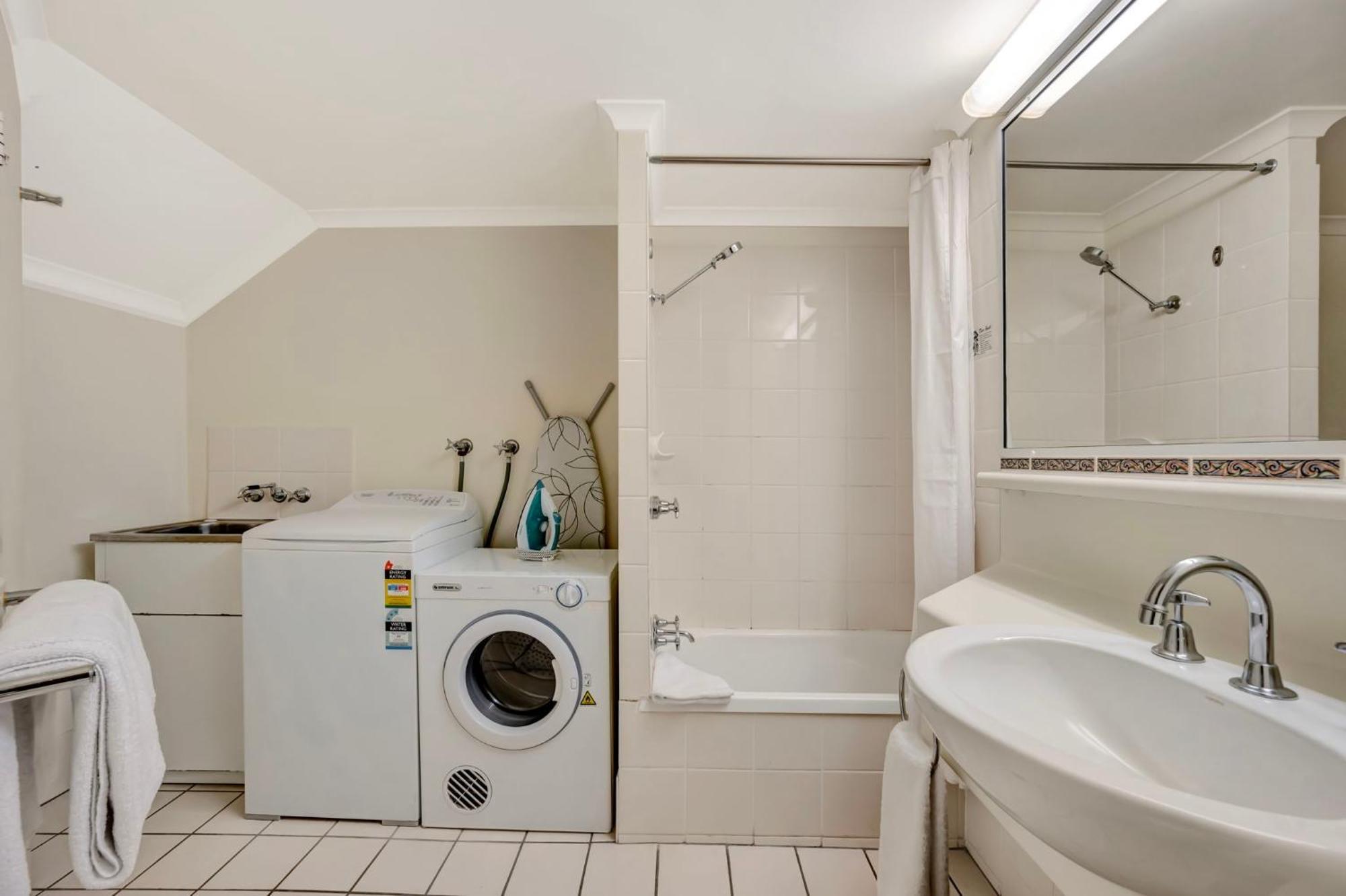 City Oasis Inn Townsville, Surestay Collection By BW Extérieur photo