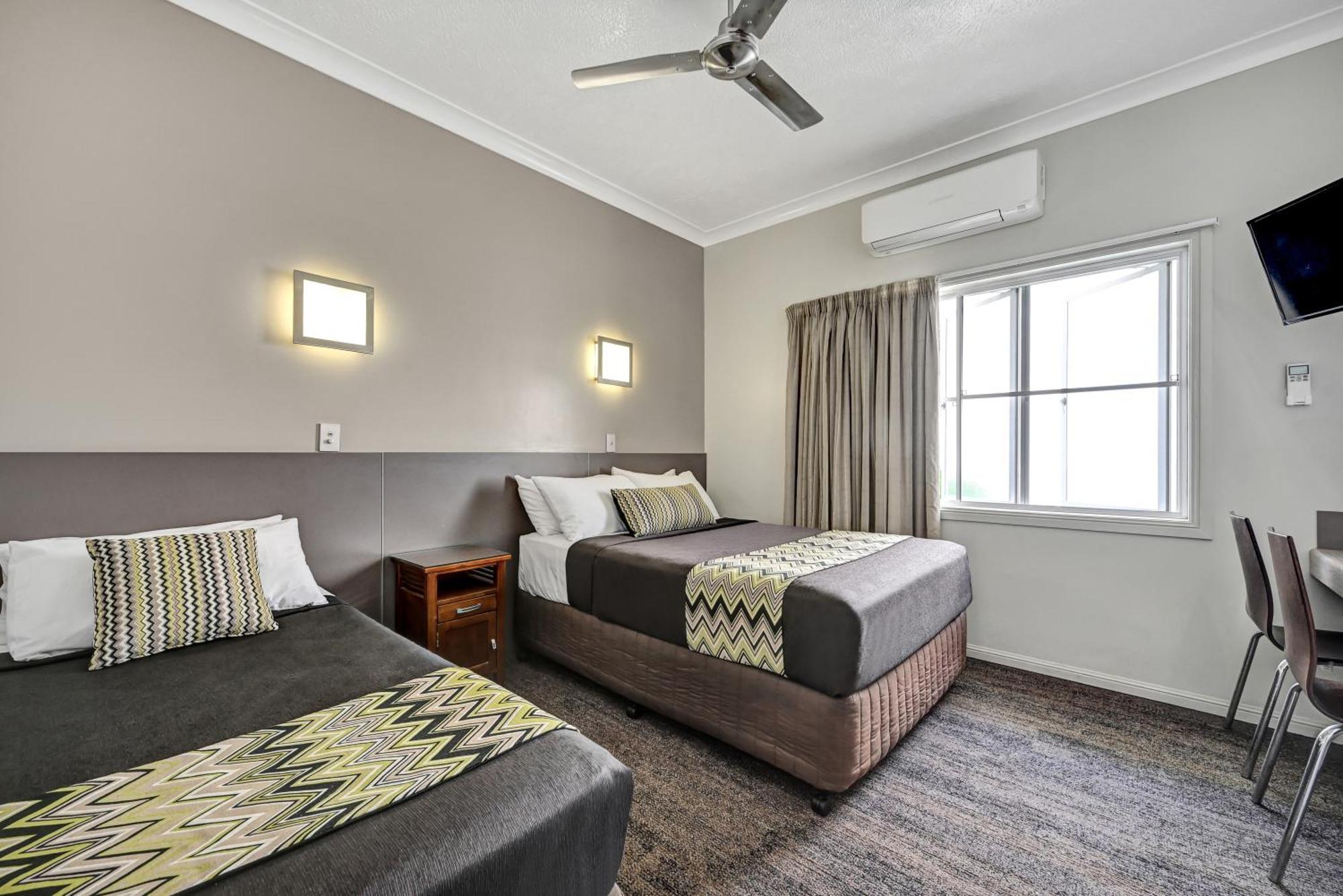City Oasis Inn Townsville, Surestay Collection By BW Extérieur photo