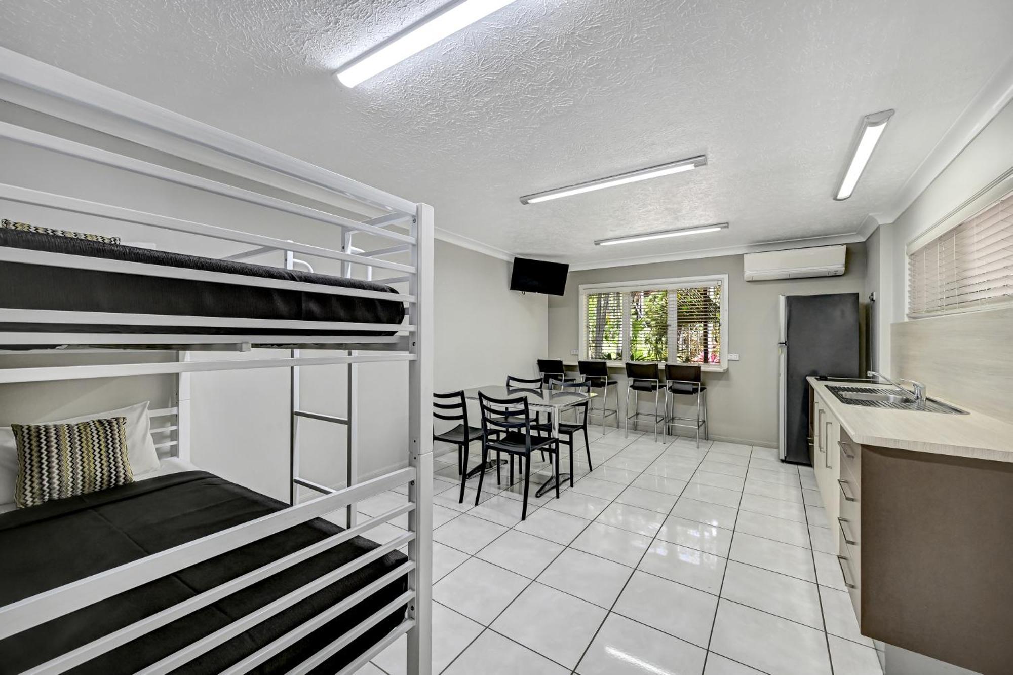 City Oasis Inn Townsville, Surestay Collection By BW Extérieur photo