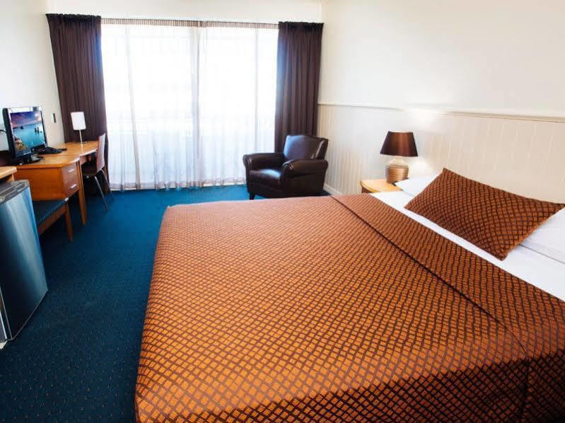 City Oasis Inn Townsville, Surestay Collection By BW Extérieur photo