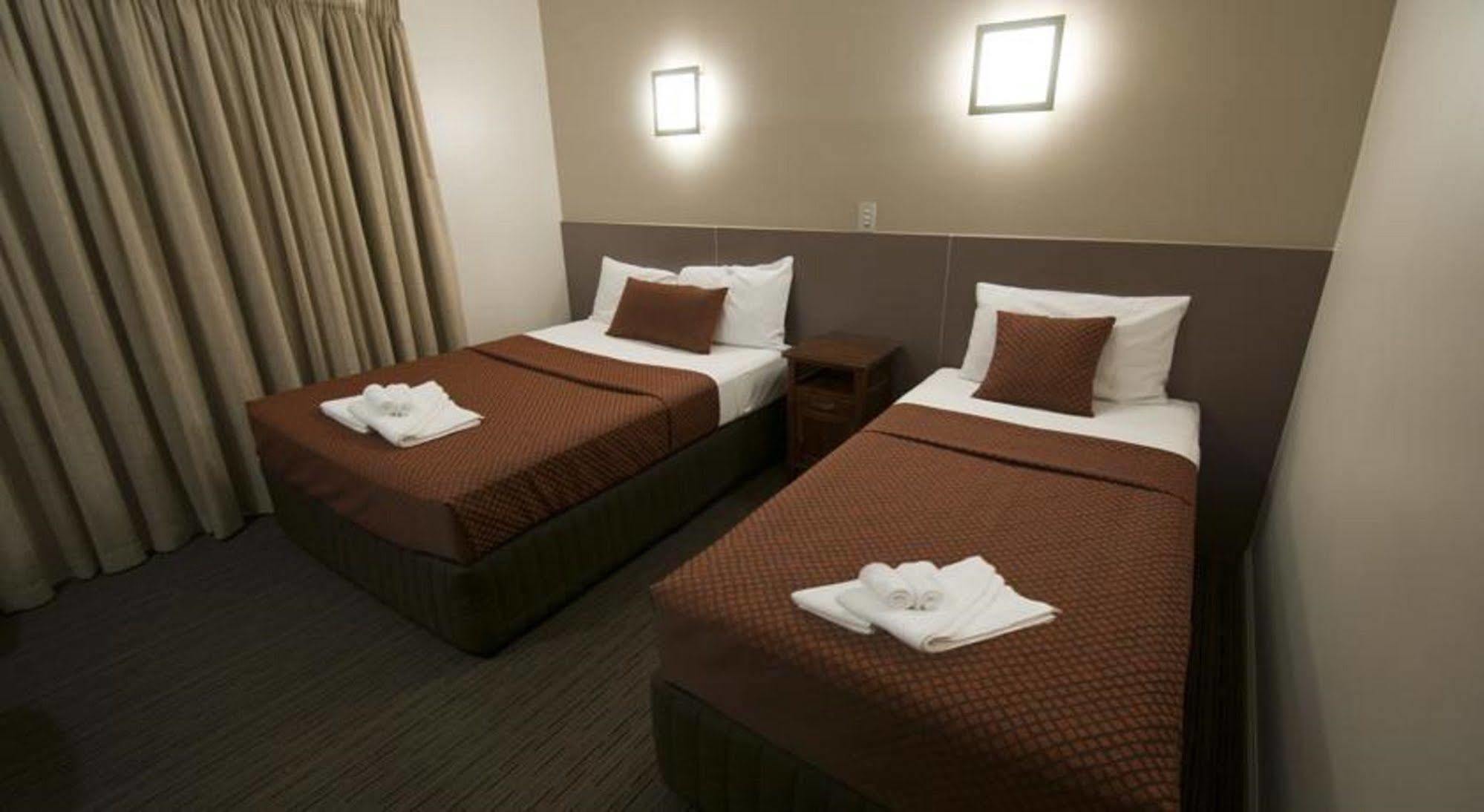 City Oasis Inn Townsville, Surestay Collection By BW Extérieur photo